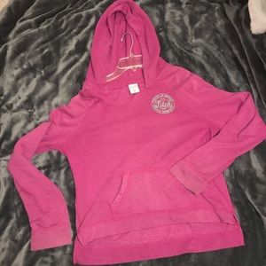 Dark pink Abercrombie & Fitch cropped hoodie
